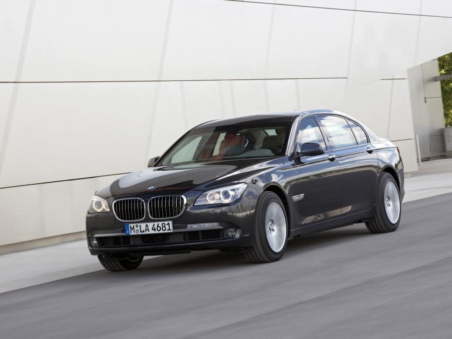  BMW 760Li Security 2009 года  (фото 14 из 16)
